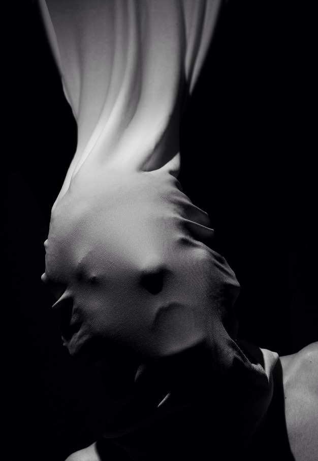 Archillect ID 160574