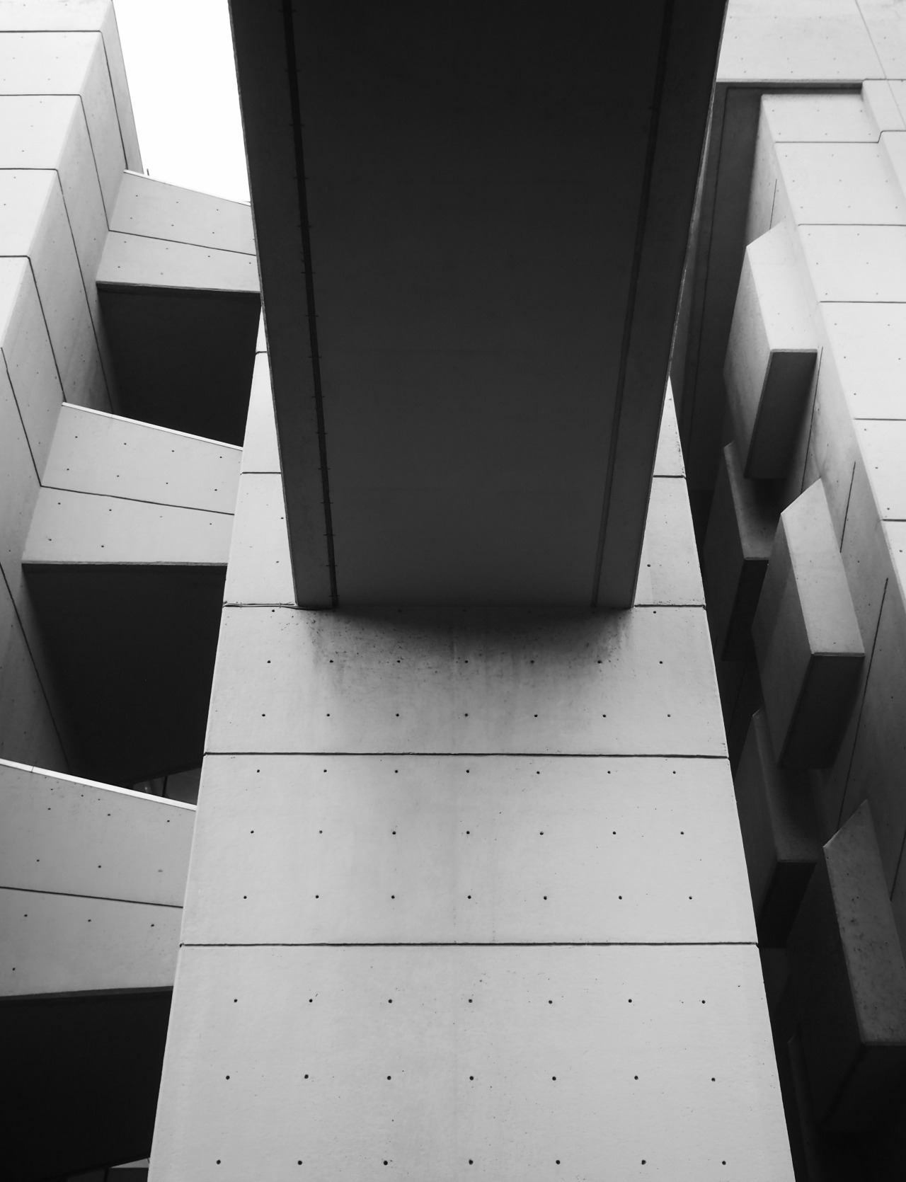 Archillect ID 161040