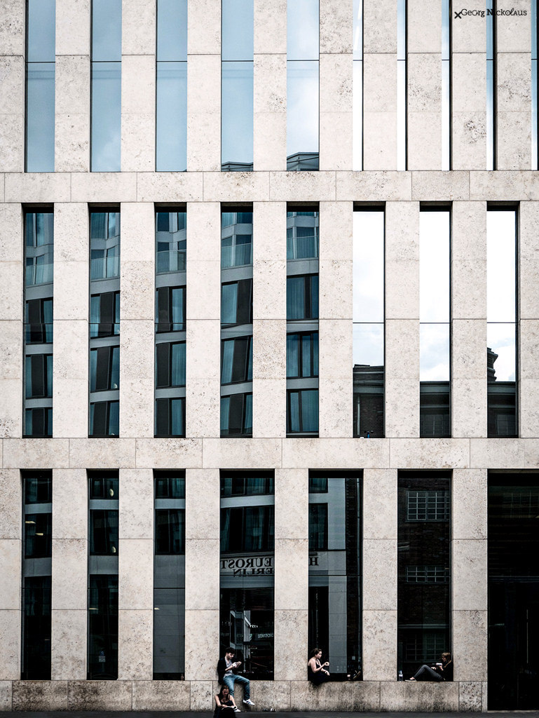Archillect ID 161099