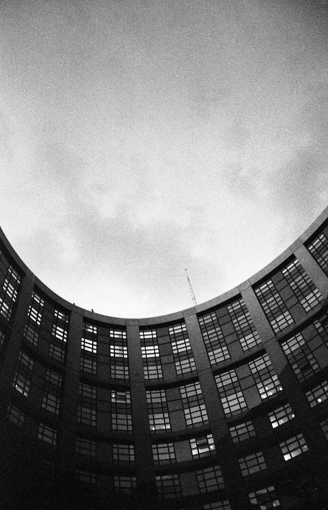 Archillect ID 161382