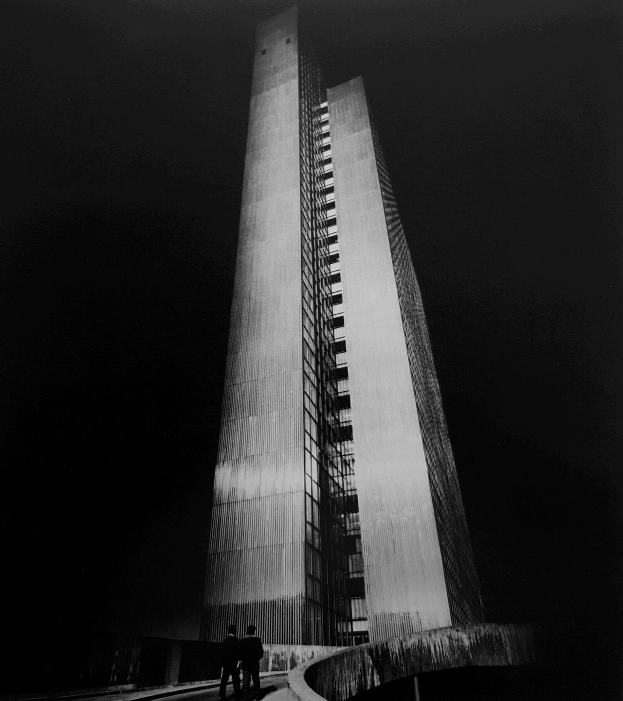 Archillect ID 163469