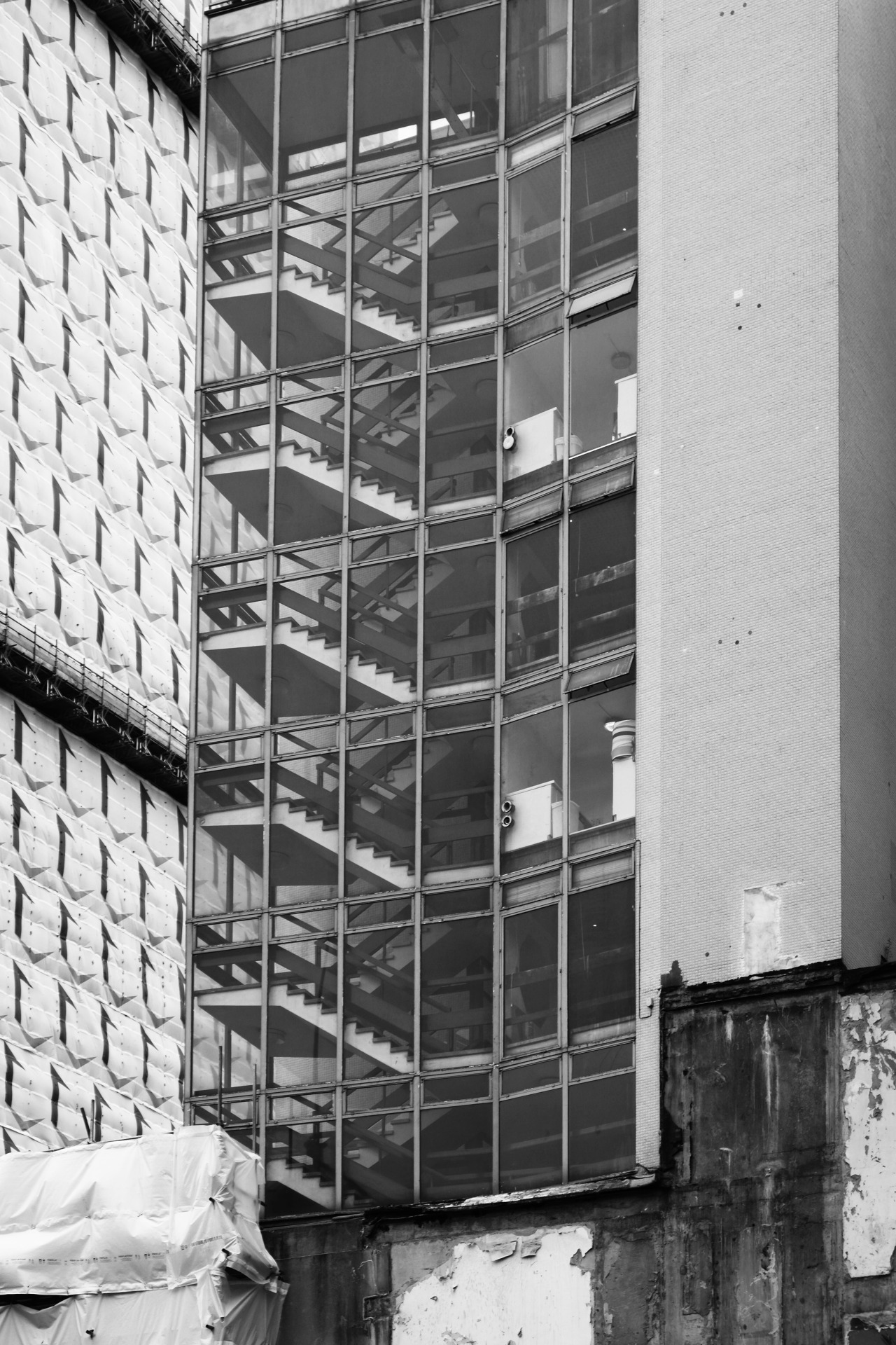 Archillect ID 163670