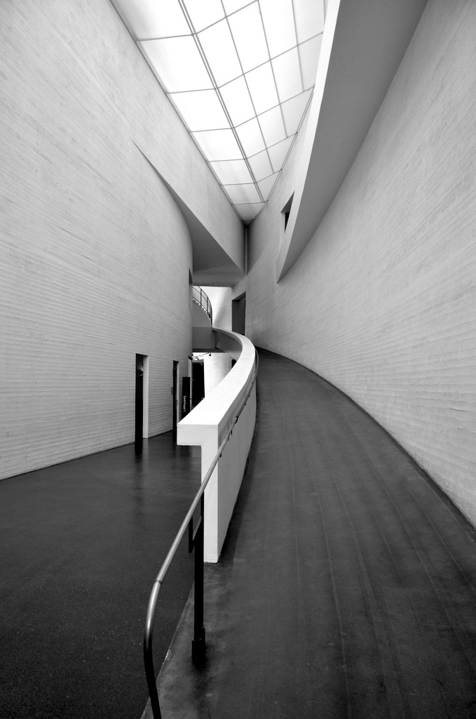 Archillect ID 163997