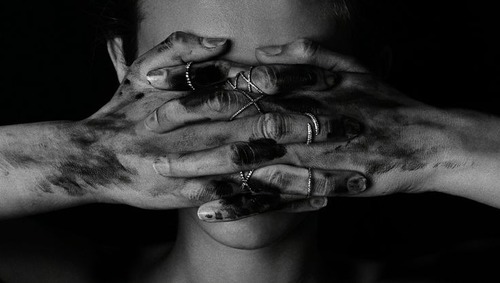Archillect ID 164100