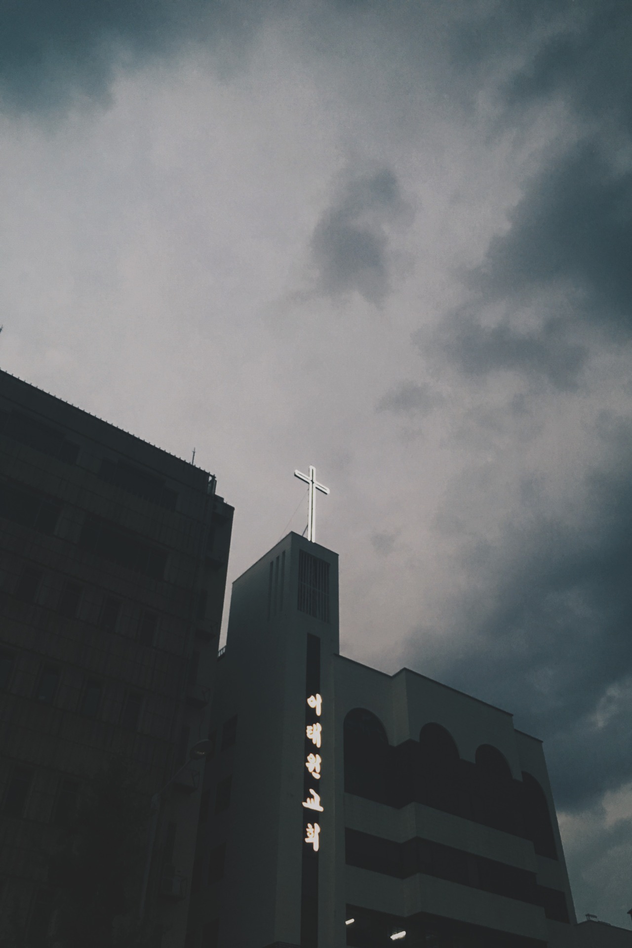 Archillect ID 164855