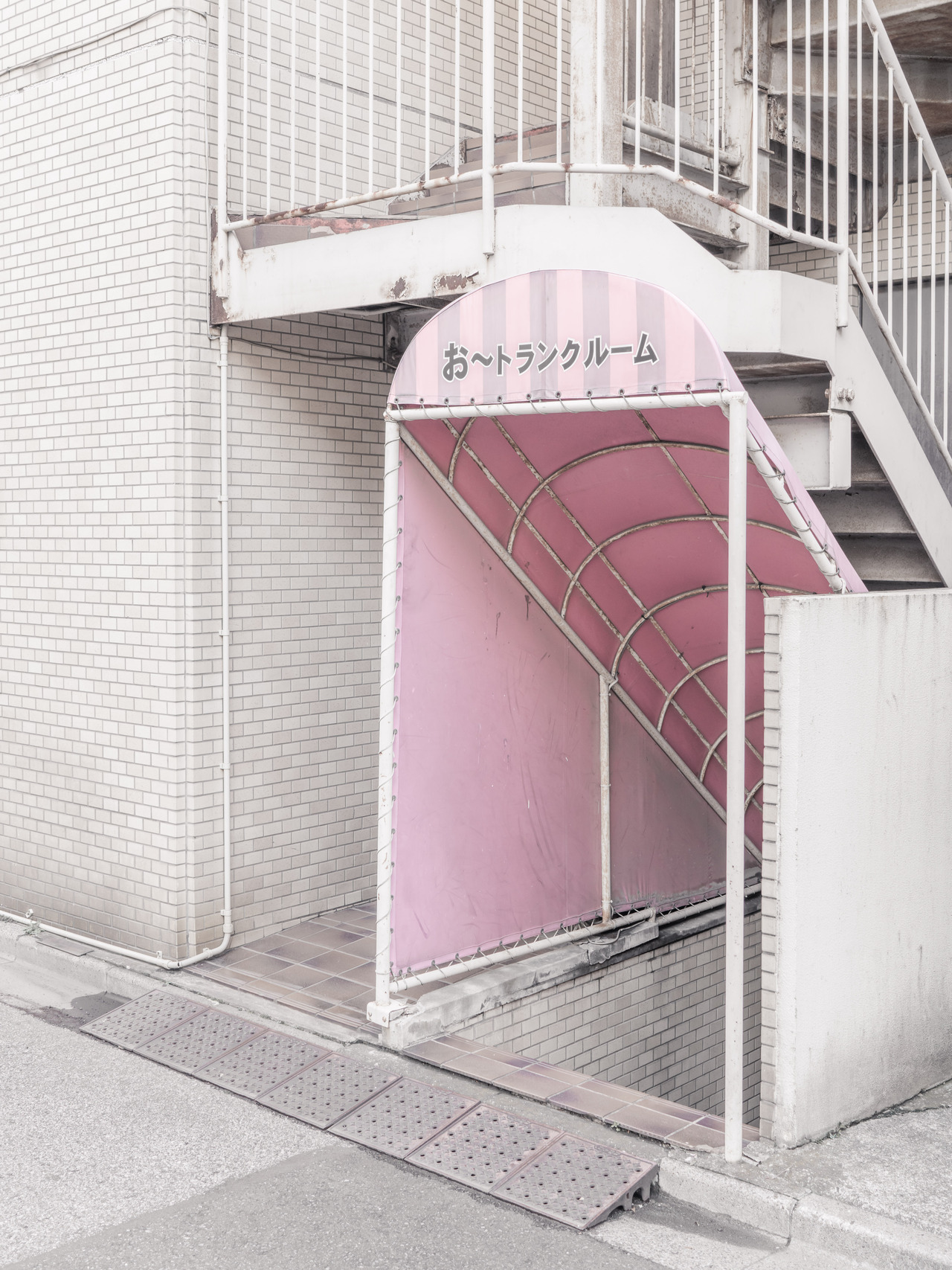 Archillect ID 166098
