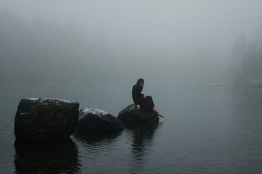 Archillect ID 166610