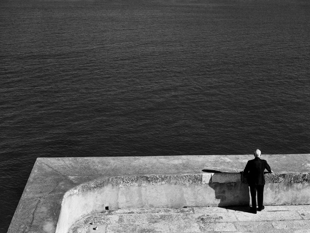 Archillect ID 166819