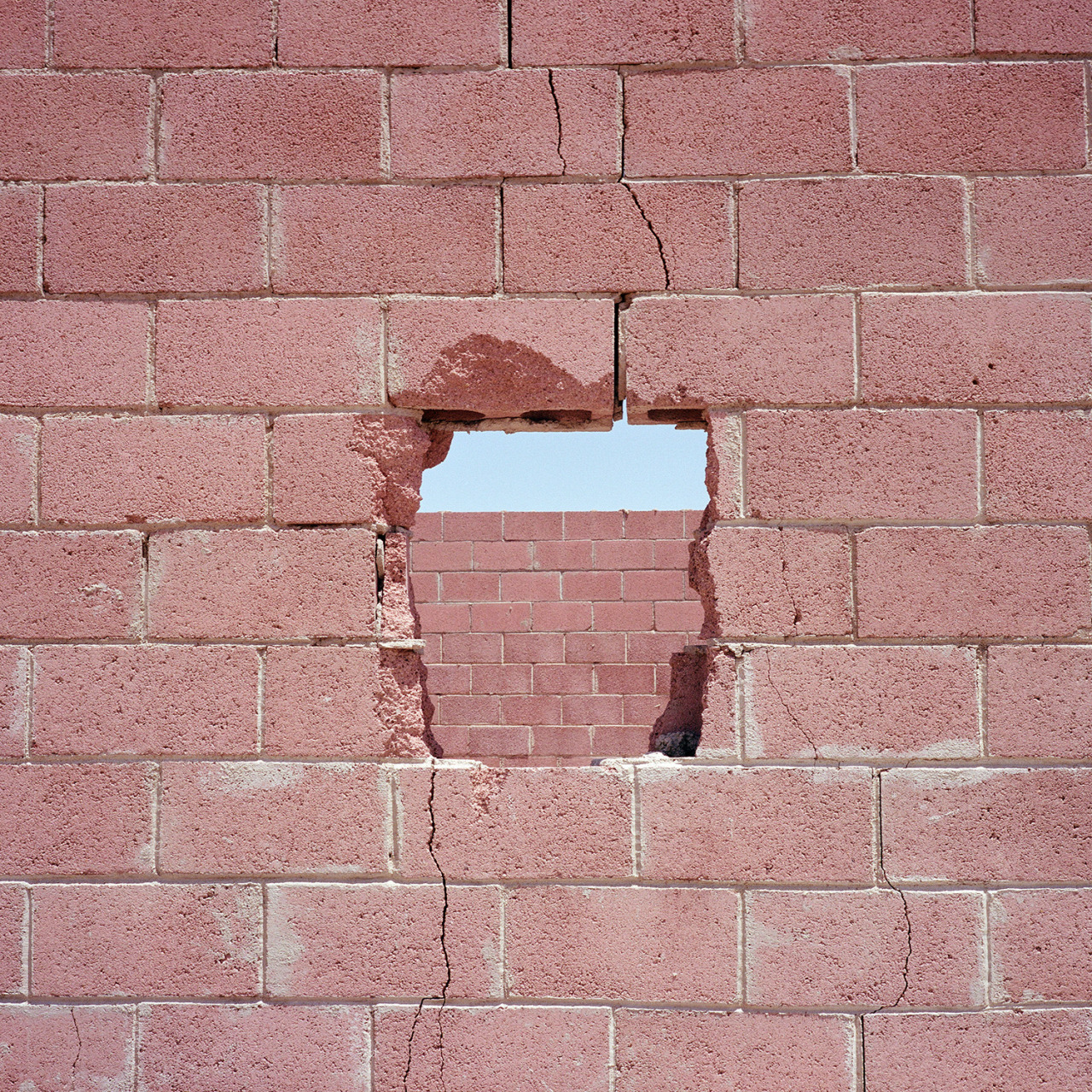 Archillect ID 166930