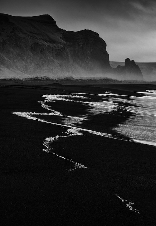 Archillect ID 167762