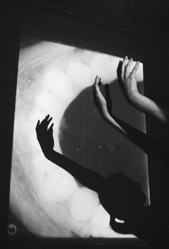Archillect ID 167846