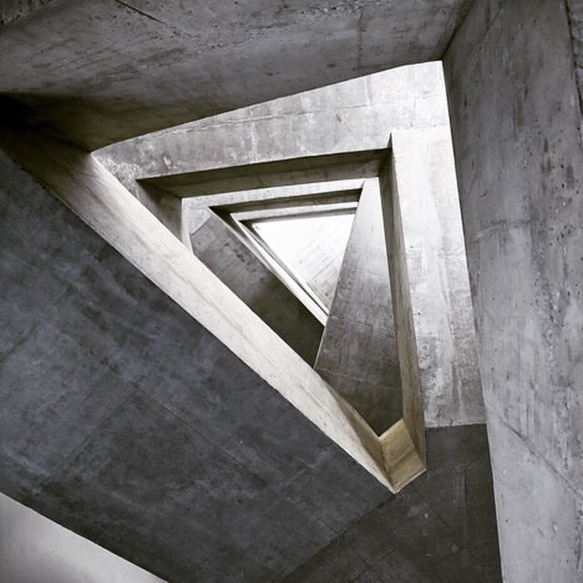 Archillect ID 168105