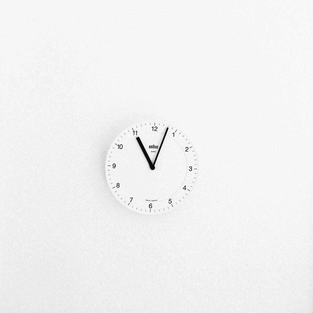 Archillect ID 169900