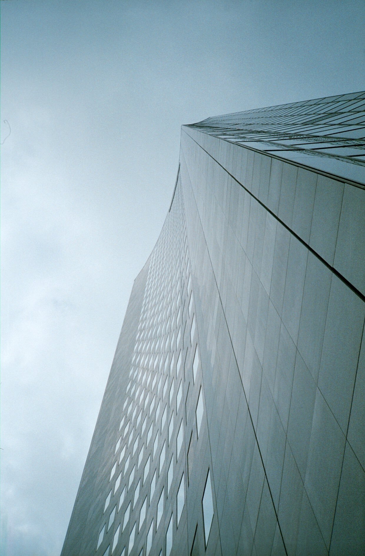 Archillect ID 171337