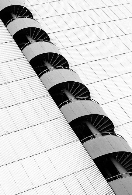 Archillect ID 171678