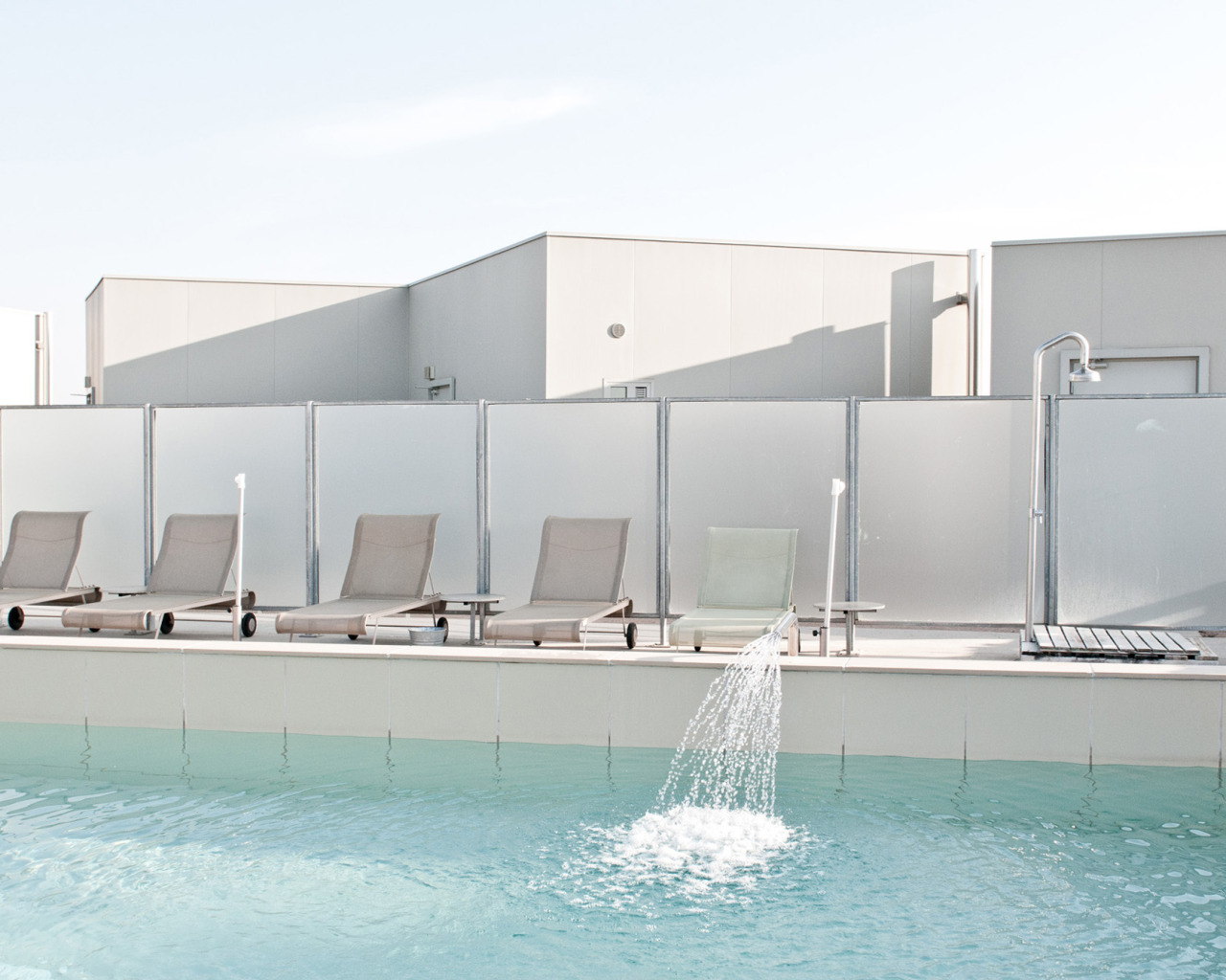 Archillect ID 172320