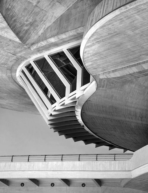 Archillect ID 172393