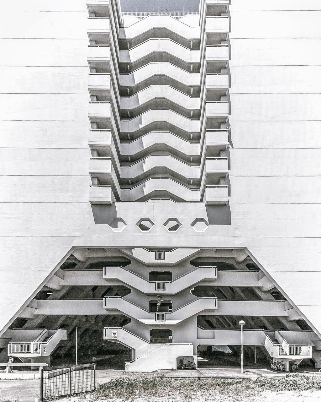 Archillect ID 172685