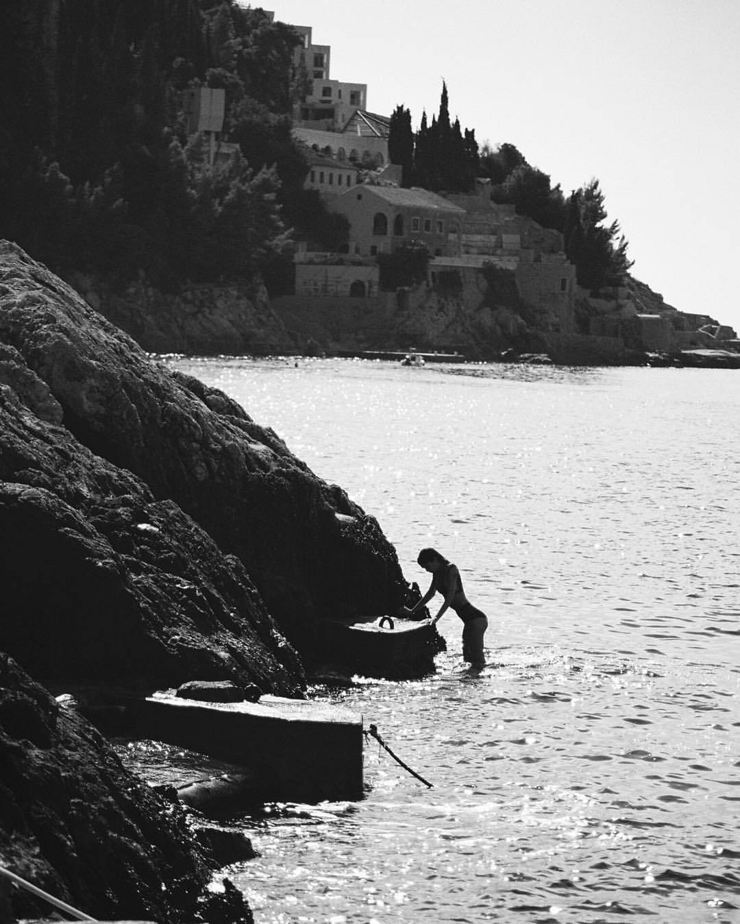 Archillect ID 173178