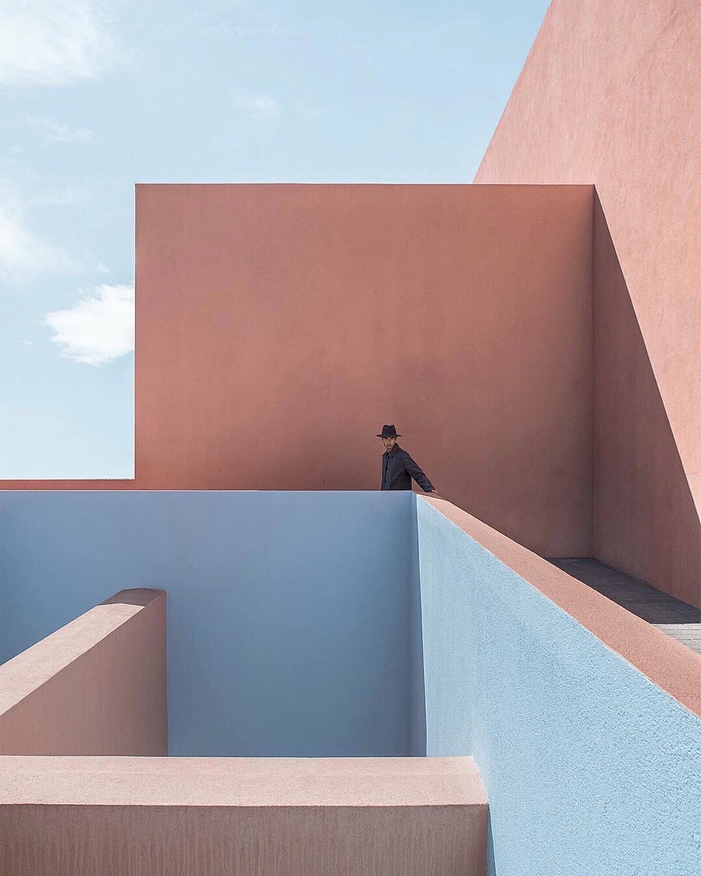 Archillect ID 173928