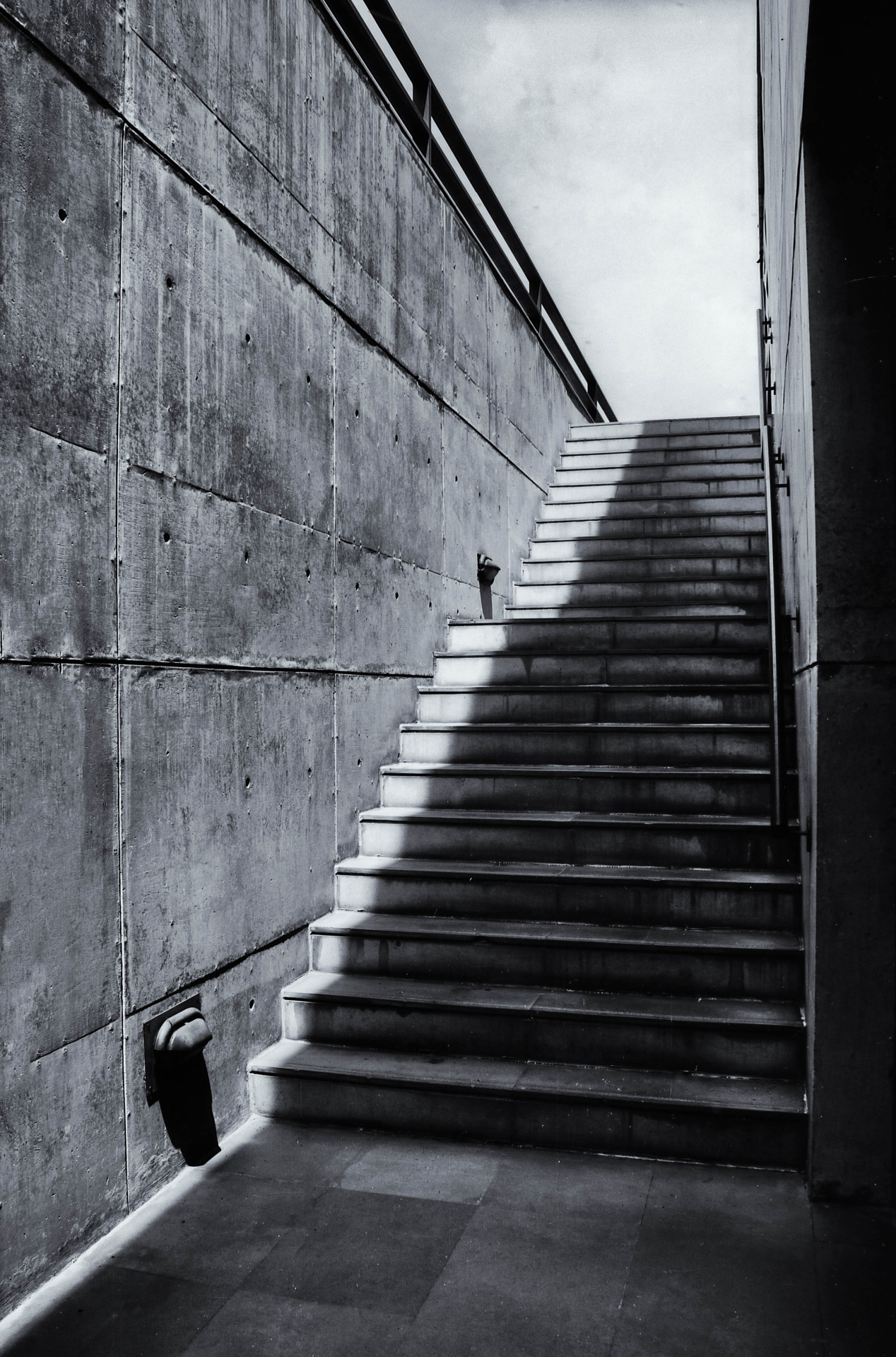 Archillect ID 174476