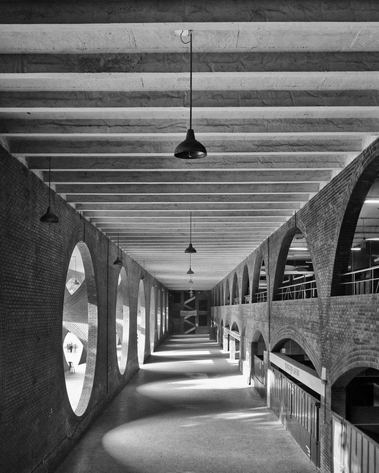 Archillect ID 176237