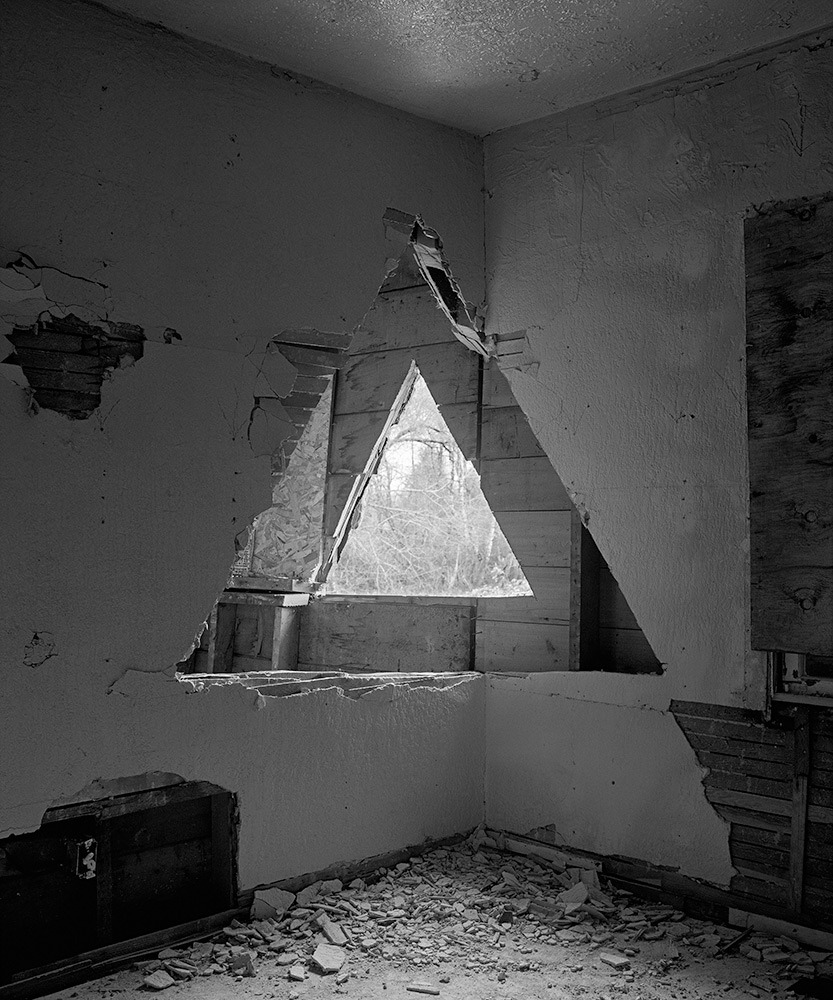 Archillect ID 176879