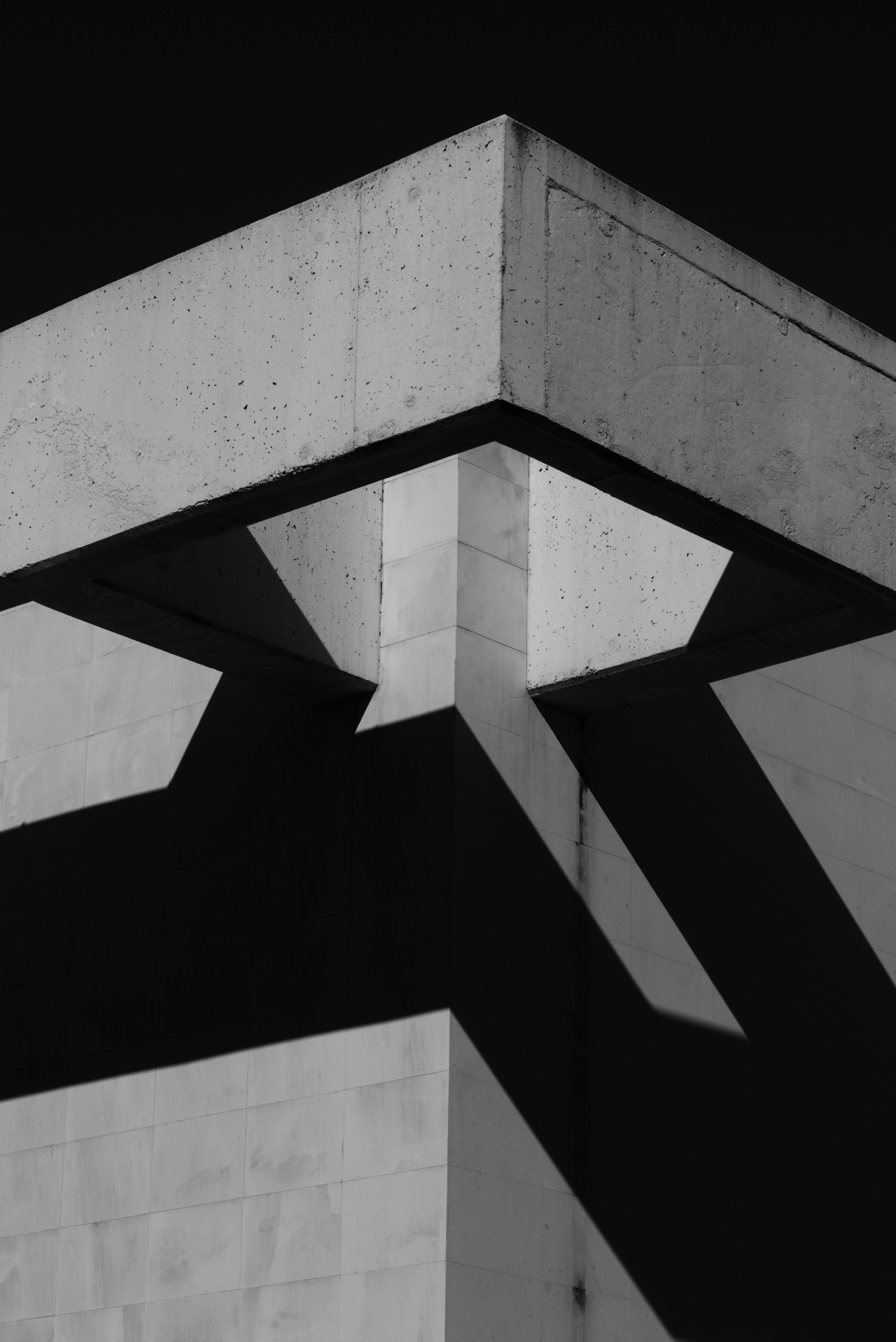 Archillect ID 177660