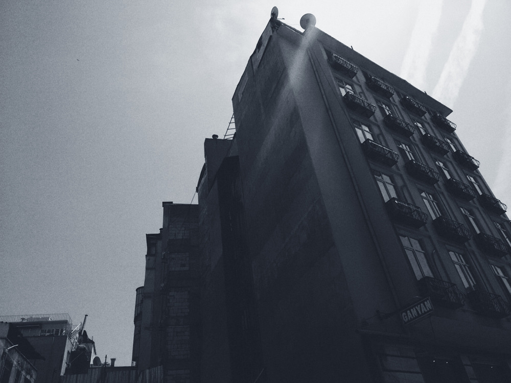Archillect ID 178155
