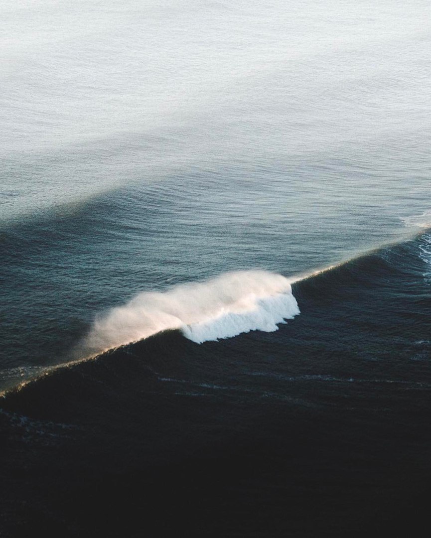 Archillect ID 179310