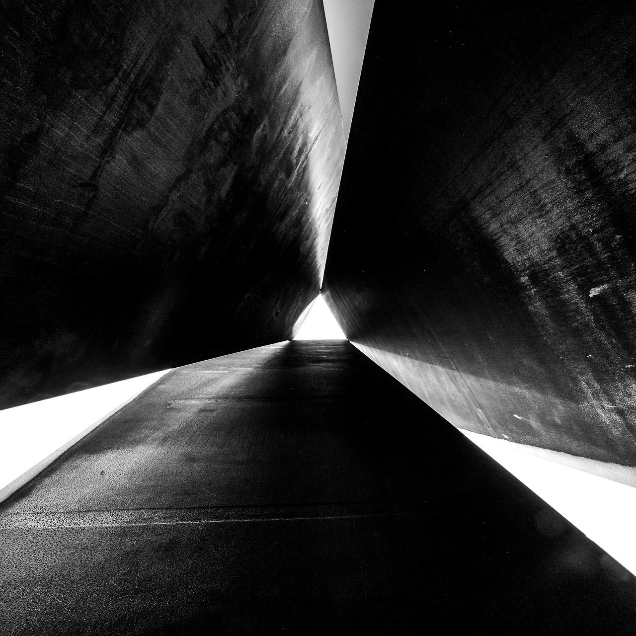 Archillect ID 180741