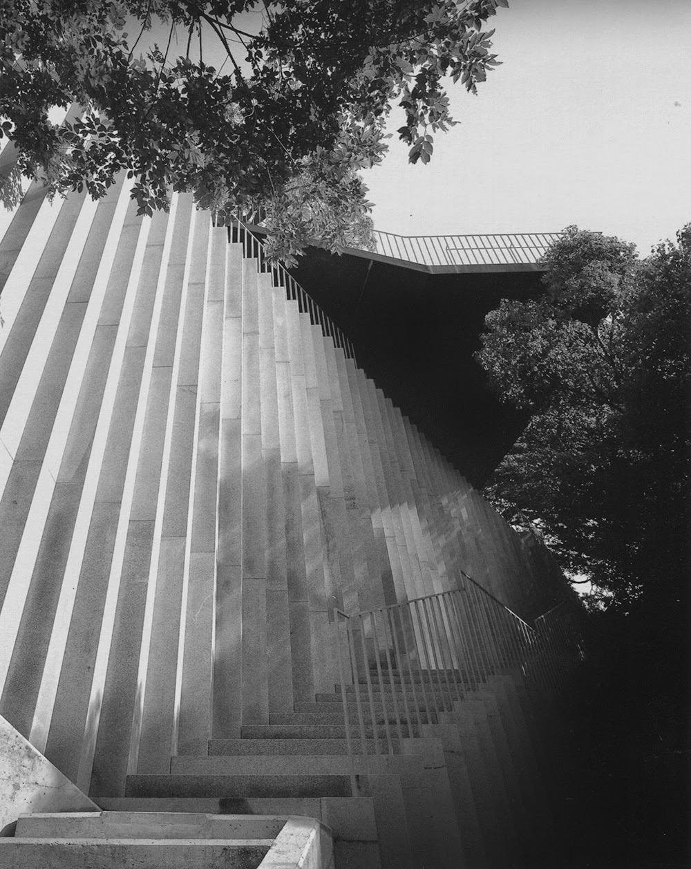 Archillect ID 180753