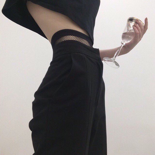 Archillect ID 181185