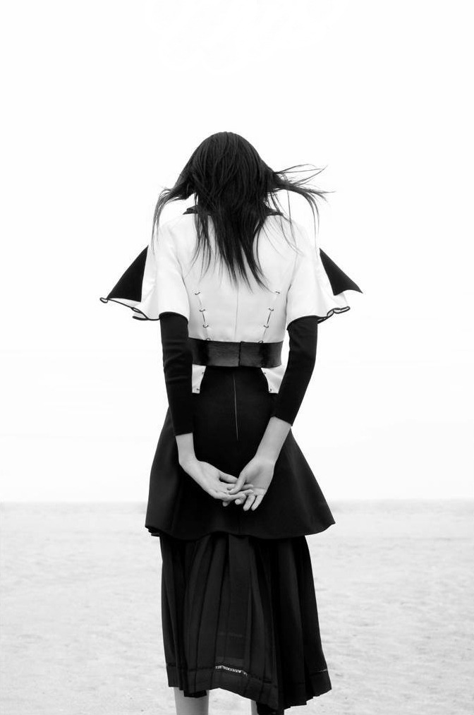 Archillect ID 181256