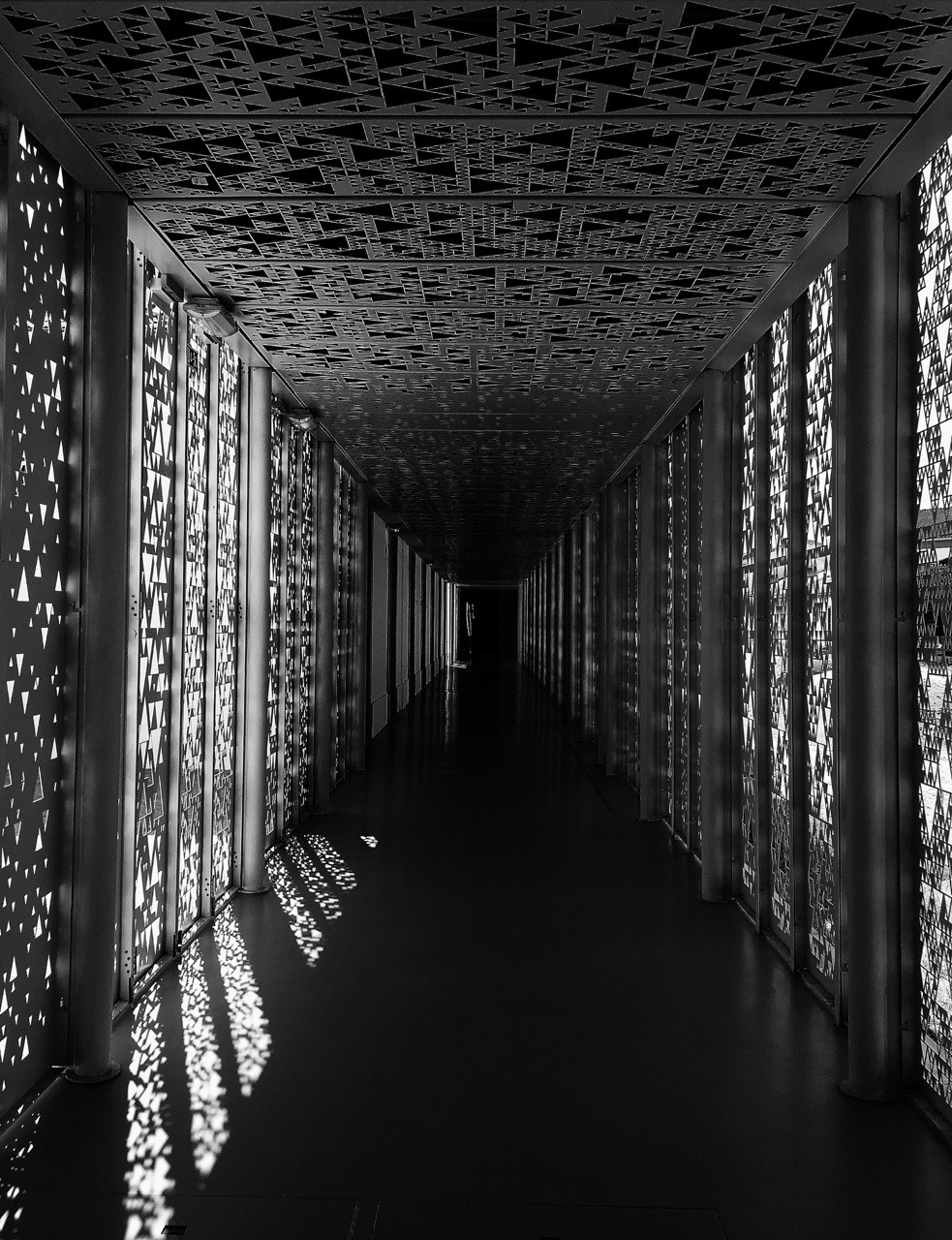 Archillect ID 182143