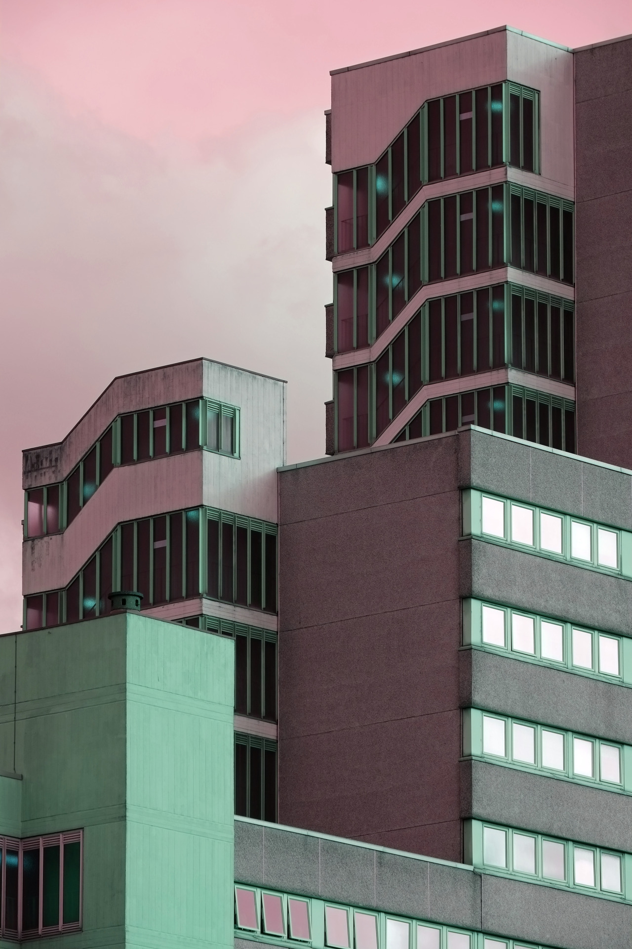 Archillect ID 182336