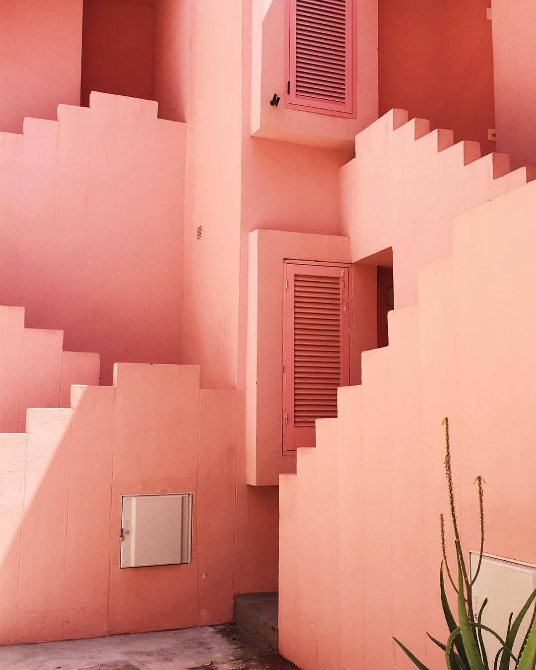 Archillect ID 182691