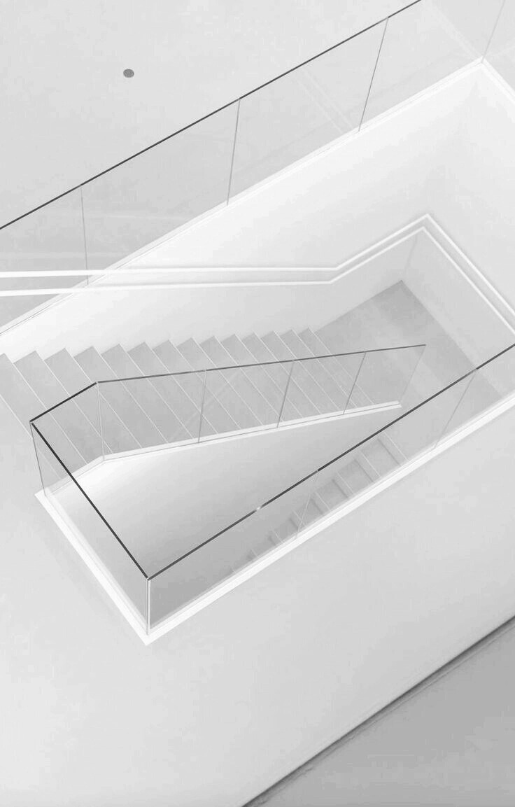 Archillect ID 184716