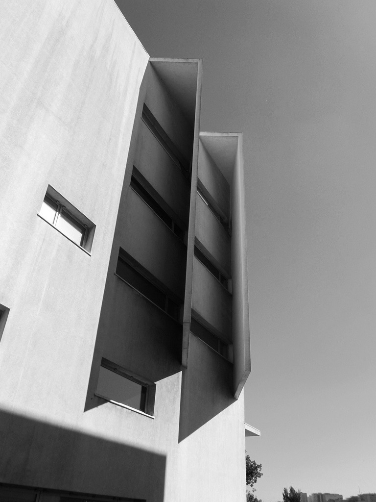 Archillect ID 184821