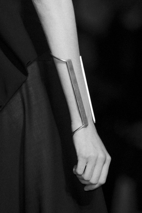 Archillect ID 185037