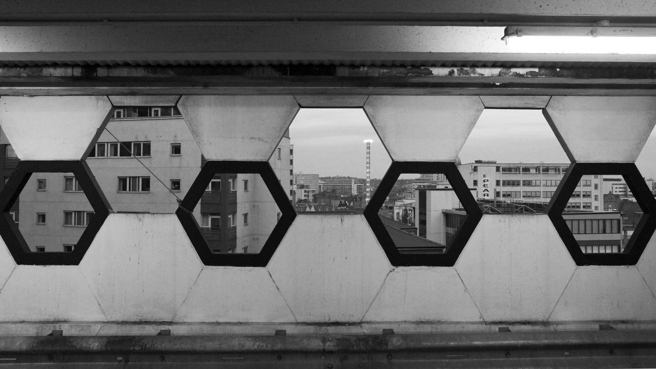 Archillect ID 185119