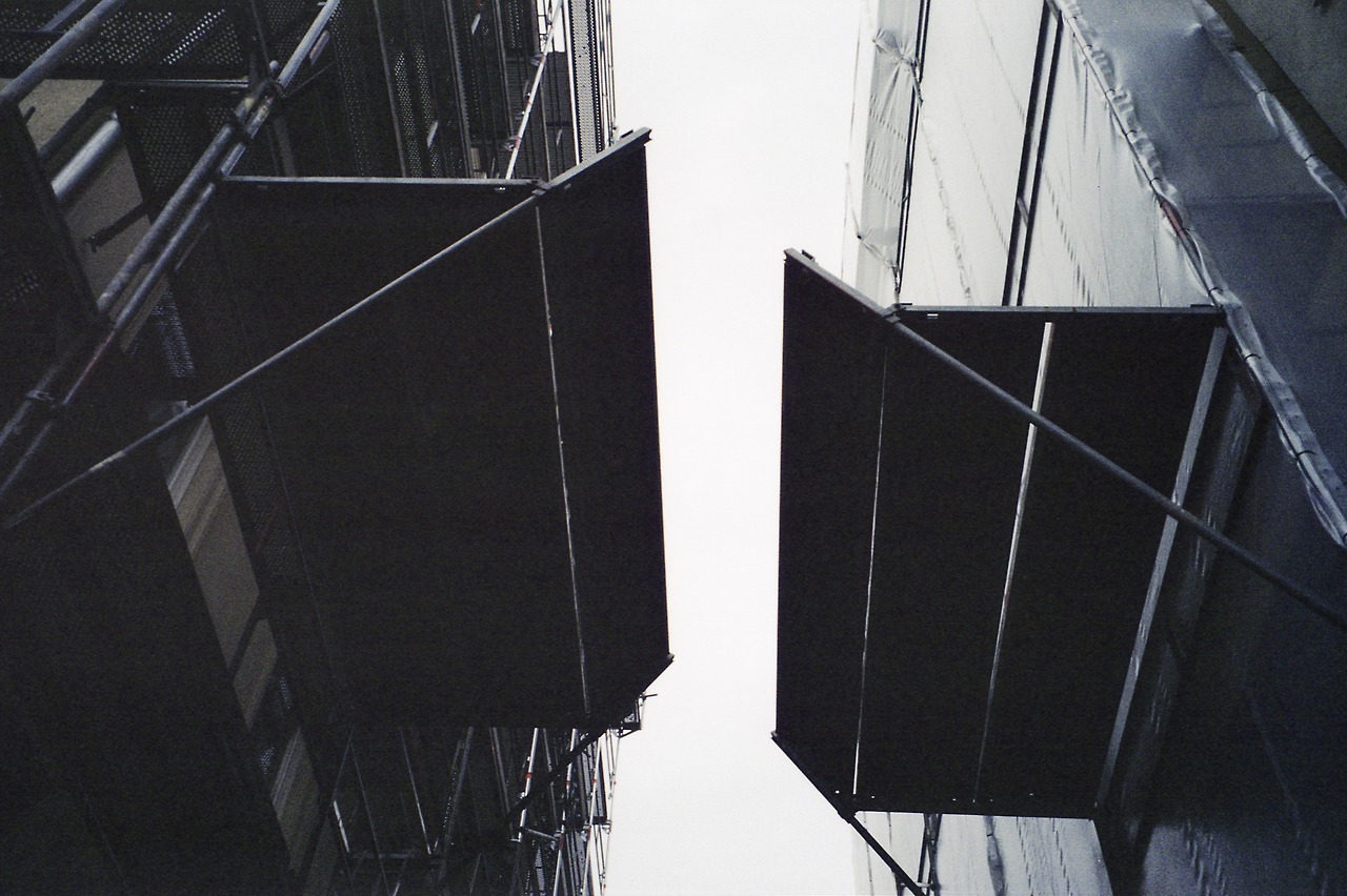 Archillect ID 185147