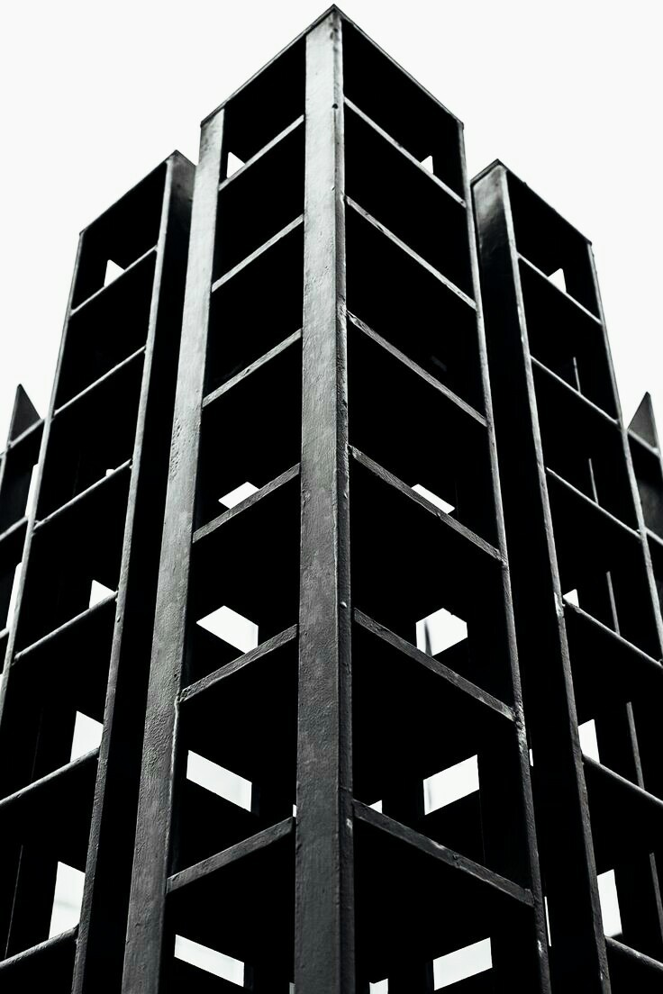 Archillect ID 185297