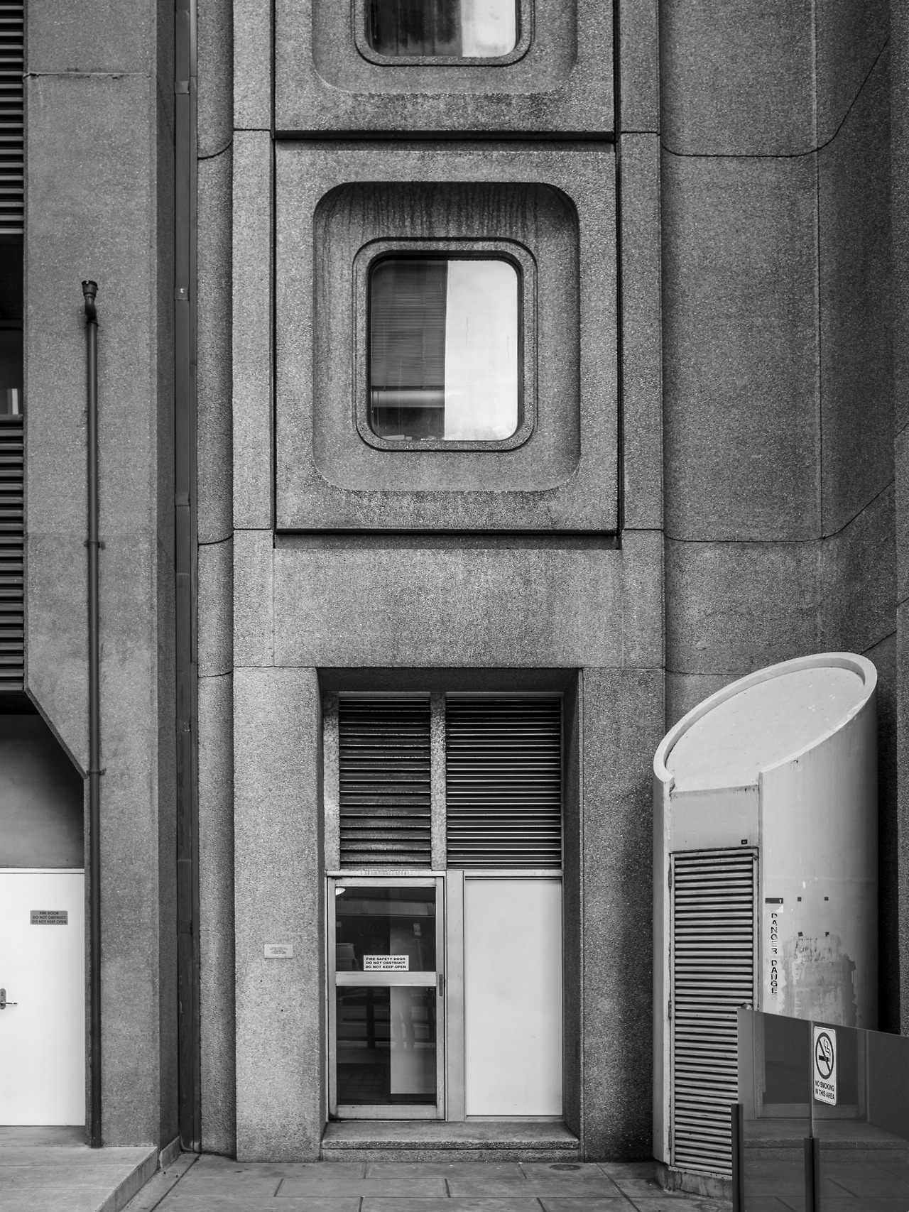 Archillect ID 186056