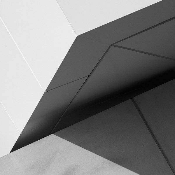 Archillect ID 186165
