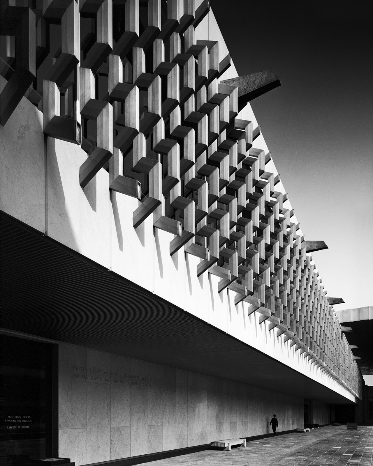 Archillect ID 186206