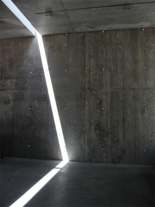Archillect ID 186316