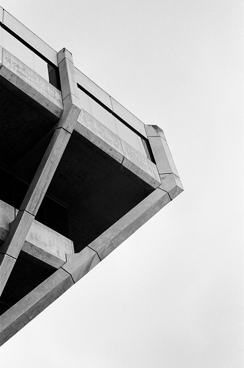 Archillect ID 187051