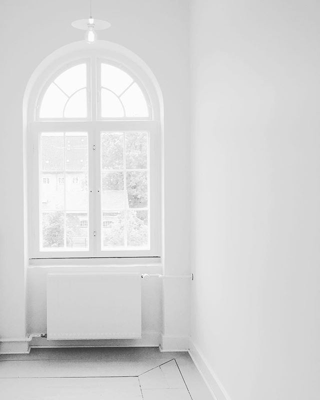 Archillect ID 187162