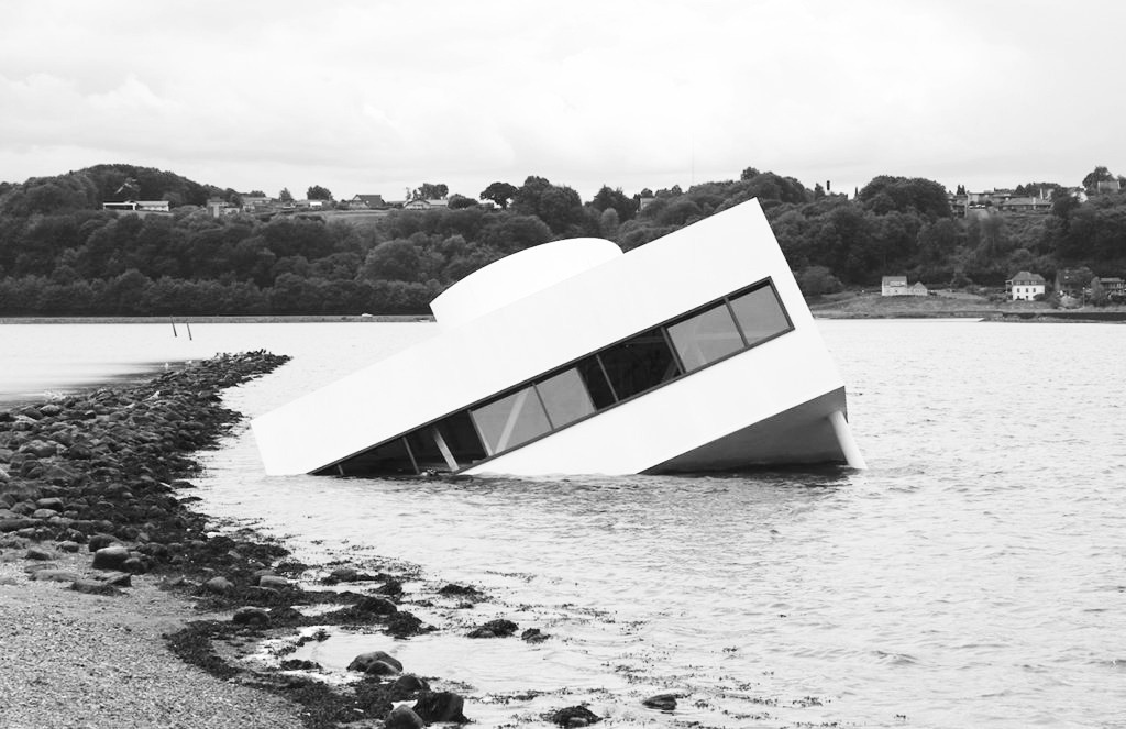Archillect ID 187238